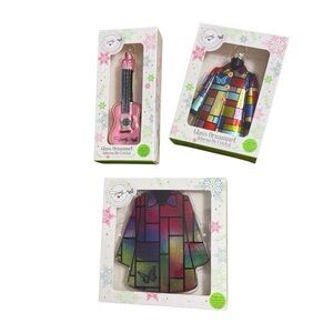Dolly Parton glass coat of many colors/pink guitar & stained glass ornaments NIB